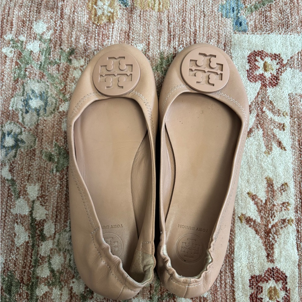 Tory Burch Women's Nude Leather Flats